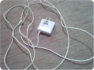 スマホの充電器コードが2.5m.jpg