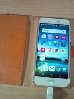 SH-02J手帳型スマホケース1.jpg